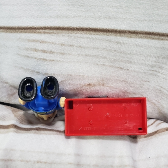 🌞SOLD🌞 Fireman Sam Airport Security Replacement Figure And Accessory 2.5 Inch - Picture 5 of 7